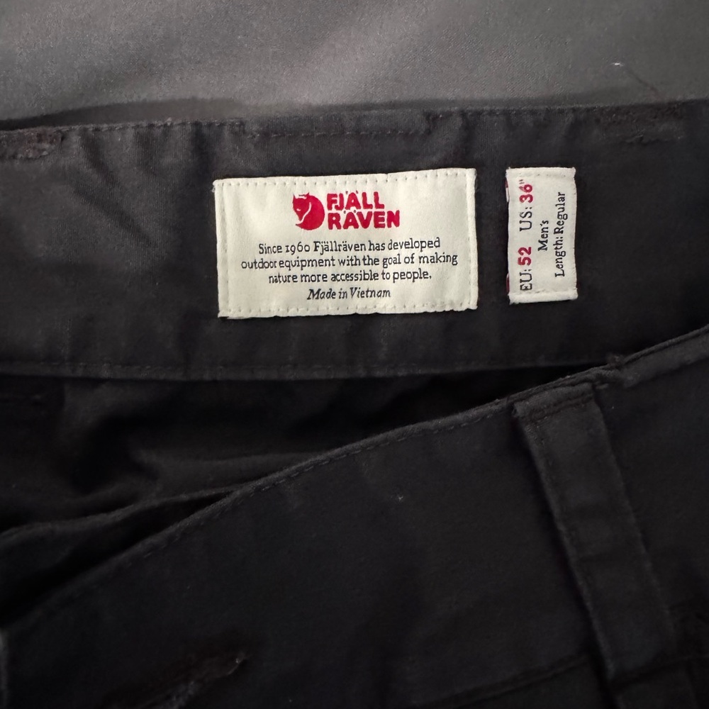 Fjällräven Vidda Pro Black Pants - Classic Outdoor Style